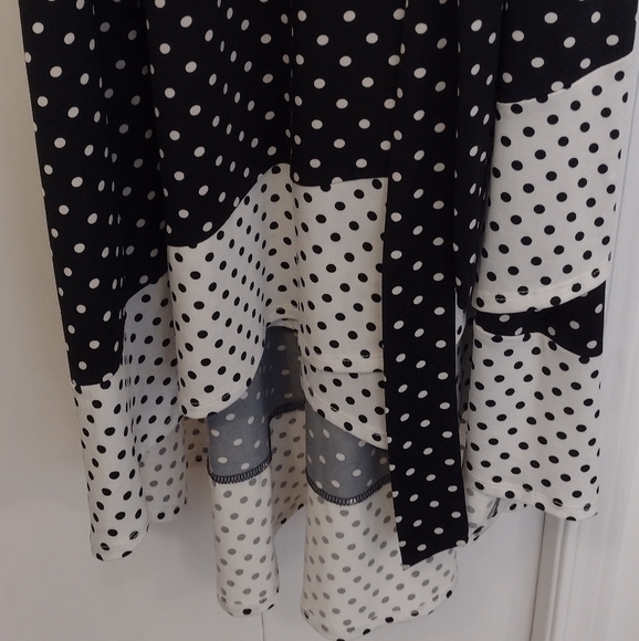 Cozy Collection polka dot dress ptp 20" - Picture 6 of 8